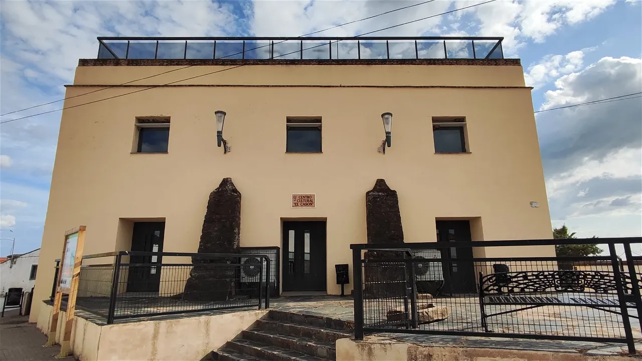 Centro de visitantes <br>El Casón